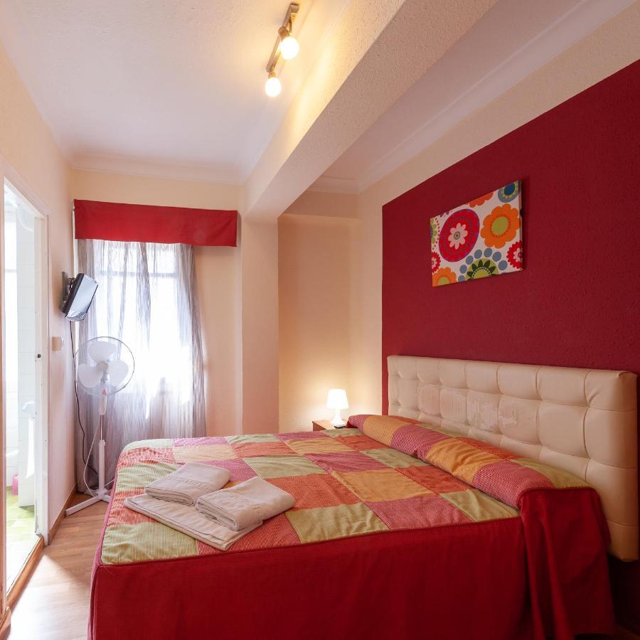 Hostal Manjon Burgo Buitenkant foto