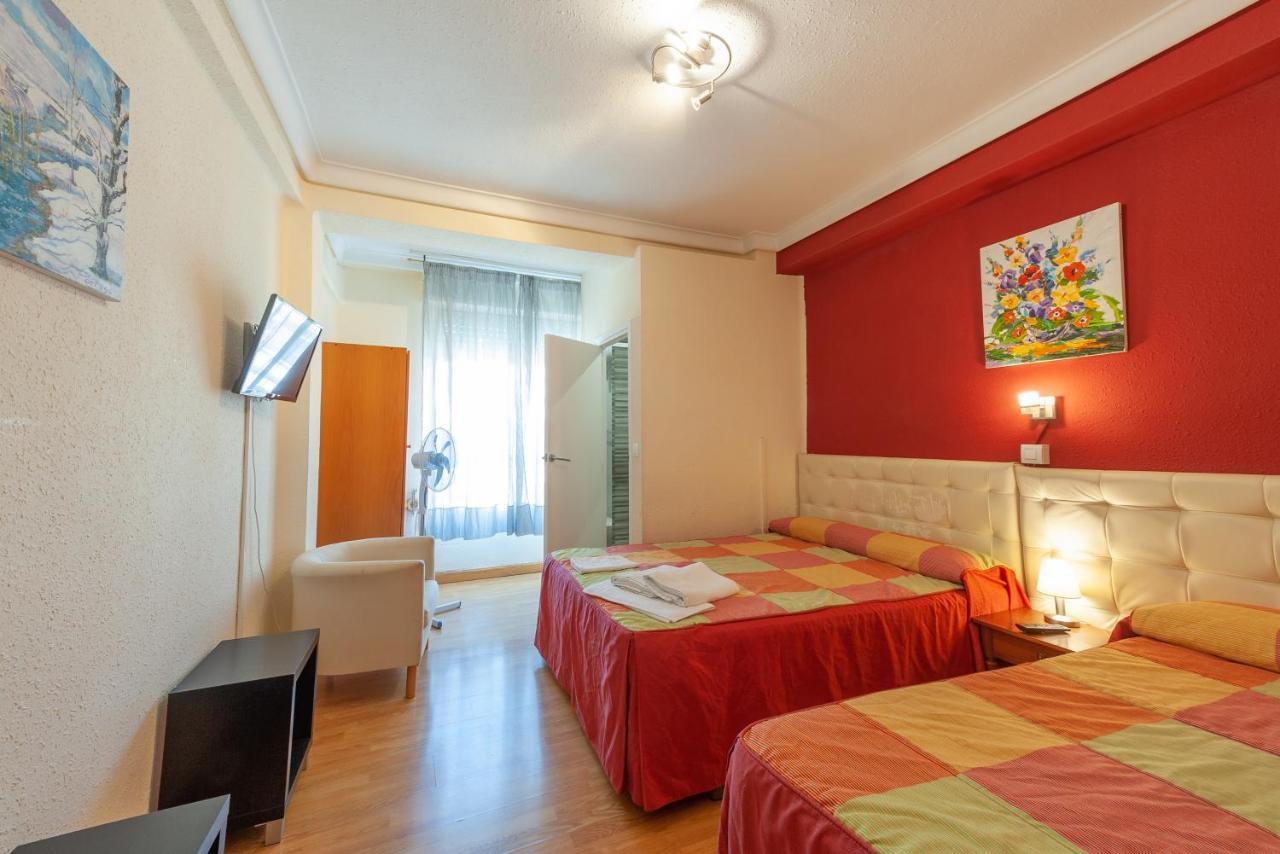 Hostal Manjon Burgo Buitenkant foto